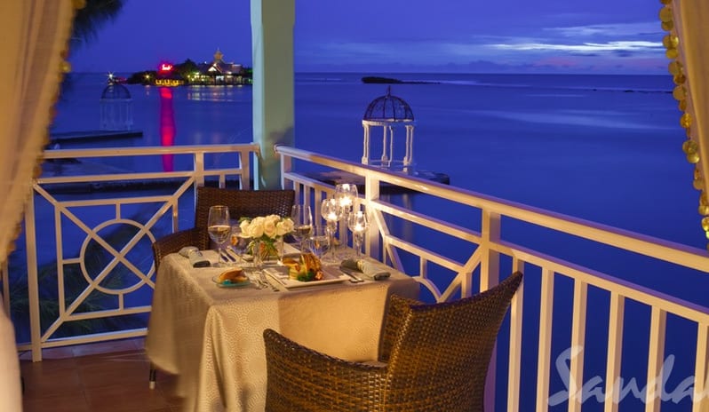 SANDALS ROYAL CARIBBEAN - HB (1)